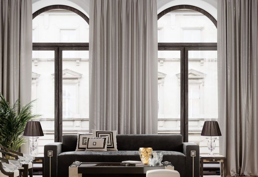 Kuznetsky Most 12 by Lalique